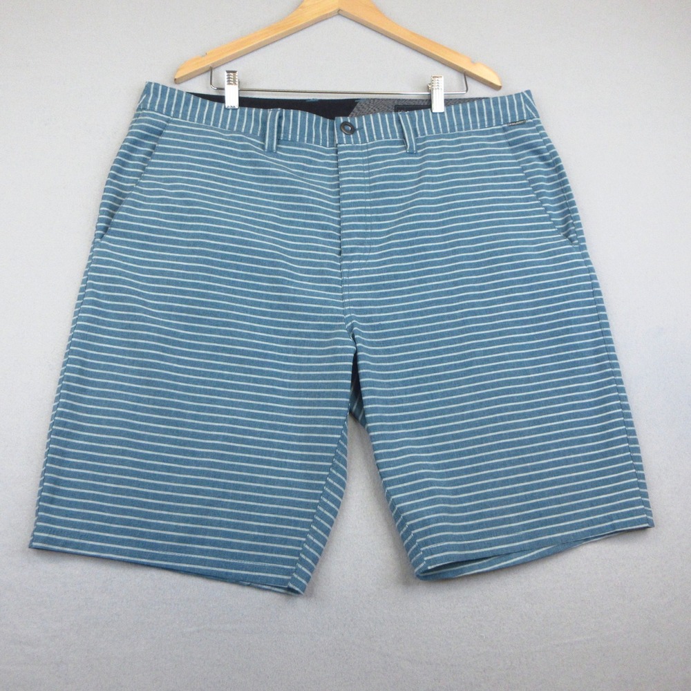 Volcom Shorts Mens 40 Surf & Turf Teal Blue Striped Hybrid 4-Way Stretch Swim